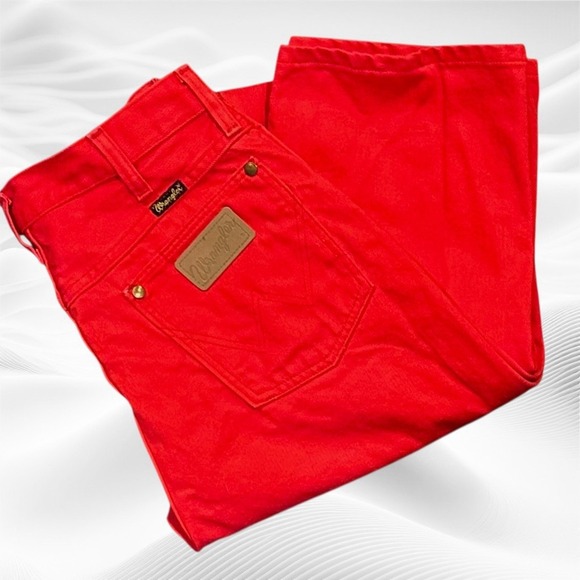 Wrangler Denim - Wrangler Women's High Rise Jeans - Bold Red